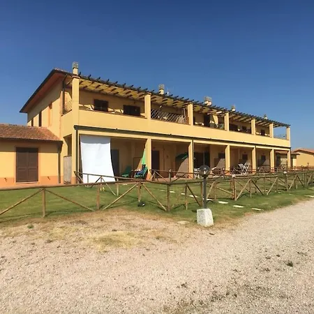 Deste - In Campagna 4 Posti Letto Con Giardino *